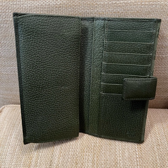 Gucci Logo Wallet - Picture 4 of 9